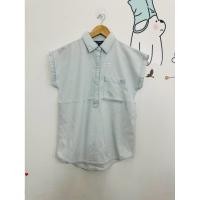 ราคา เสื้อยีนส์บาง แขนสั้น สีอ่อน ขนาด40 25 27 ย746 ดูภาพให้ชัดเจนก่อนสั่ง ตำหนิ เหลือง (42259490352)