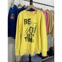 ราคา สเวตเตอร์แขนยาว สีเหลือง ลายพิมพ์ แฟชั่น อก40ยาว26 ตำหนิรอยตามภาพ (25705045220)