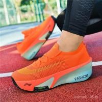 ราคา รองเท้าวิ่งกลางแจ้ง สำหรับผู้ชายและผู้หญิง พื้นลมสบาย ลดการลื่น (42960953090)