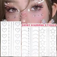 ราคา สติ๊กเกอร์ตกแต่งใบหน้าเพชรเงา 3 มิติ รอยสักเครื่องประดับอัญมณีแวววาวชั่วคราว รูปหัวใจดาวดวงจันทร์ สําหรับร่างกาย ใบหน้า คิ้ว อุปกรณ์แต่งหน้า ทําเอง ปาร์ตี้เทศกาล (26505132592)