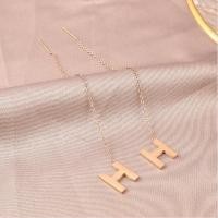 ราคา เกาหลี Dongdaemun ตัวอักษรประณีต H อารมณ์พู่ต่างหูเหล็กไทเทเนียมชุบ 18K Rose Gold Hypoallergenic ต่างหู ของขวัญ (26904949529)