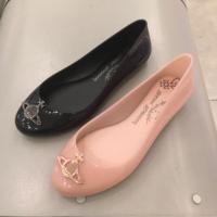 ราคา รองเท้าส้นแบนทรง Round Toe จากVictoria Queen Melissa Saturn พร้อมส่ง (49150303234)