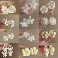 ราคา เดรช ต่างหูดอกไม้ย้อนยุคฝรั่งเศสสไตล์เจ้าหญิงแสงหรูหราต่างหูแฟชั่น (41101436759)