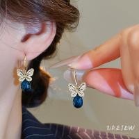 ราคา Drew ทองแท้เคลือบด้วยไฟฟ้าเพทายผีเสื้อวางต่างหูแฟชั่นต่างหูอารมณ์ (28166701048)