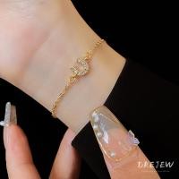 ราคา เดรช ตัวอักษรเพทายสร้อยข้อมือดึงพู่รัก (29326424108)