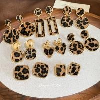 ราคา เครื่องประดับเงินสเตอร์ลิง 925 เข็มขัดลายเสือดาวและผมม้า ต่างหูทันสมัยหลากสไตล์ (27092312228)