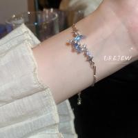 ราคา DREJEW สร้อยข้อมือ ประดับเพทาย หินมูนสโตน รูปหัวใจ ดาว หรูหรา แฟชั่น สําหรับผู้หญิง 1 (22367538465)