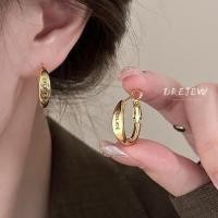 ราคา Drew 14K ทองแท้เคลือบด้วยไฟฟ้าเข็มเงินต่างหูตัวอักษรกลมผิดปกติ (24938375954)