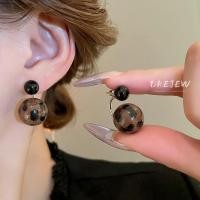 ราคา DREJEW เดรช เข็มเงินเสือดาวลูกเรซินต่างหูผู้หญิงฝรั่งเศสย้อนยุคออกแบบที่เรียบง่ายต่างหูระดับไฮเอนด์แสงหรูหราต่างหูใหม่ (28763585413)