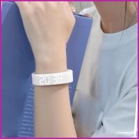 ราคา นาฬิกาดิจิตอลพร้อมนาฬิกาปลุกสายรัดข้อมือปลุกแบบสั่นนาฬิกาอัจฉริยะสายรัดข้อมือแบบปรับได้ Anti Snooze สมาร์ทวอทช์สําหรับ yayseth (51800678850)