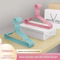 ราคา ไม้แขวนเสื้อเด็กไม้แขวนเสื้อเฉพาะเด็กทารกเด็กทารกแรกเกิดราวตากผ้าสิ่งประดิษฐ์แขวนเสื้อผ้าในครัวเรือน (42061857346)