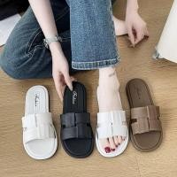 ราคา รองเท้าแตะแฟชั่นผู้หญิง แบบสวม สีพื้น เสริมส้นเล็กน้อย ใส่ออกงานได้ เก๋ๆ พร้อมส่งในไทย (44407325481)