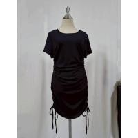 ราคา เดรสสีดำผ้าร่อง รูดข้าง อก 34 36 เอว 30 34 สะโพก 26 40 ยาว 34 (40967682366)