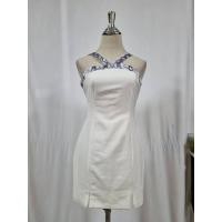 ราคา เดรสสายเดี่ยวสีขาว ป้าย D one อก 30 32 เอว 26 สะโพก 36 ยาว 32 (46100957219)