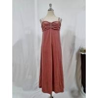 ราคา เดรสสายเดี่ยว กำมะหยี่สีชมพู อก เอว 34 สะโพก 38 ยาว 36 (44500328801)