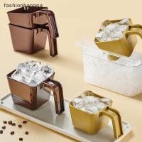 ราคา แฟชั่นกล้วย 280 350 470 590ML ตักน้ําแข็งพลั่วน้ําแข็งพลาสติกสแควร์พลั่วน้ําแข็งถ้วยตวงร้านกาแฟพลั่วน้ําแข็ง Gadget สต็อกใหม่ (41900369709)
