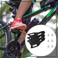 ราคา เซตรองเท้าฟุตบอลเคลทส์ 3 ชิ้น สีดำ พร้อมสกรูปรับระดับความสูง ใช้งานได้ทั้งภายในและภายนอก (50850060773)