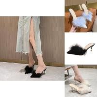 ราคา รองเท้าแตะสตรีเก๋ไก๋ มีรายละเอียดขนยาว และรองเท้าส้นสูงสง่างาม (41725093935)