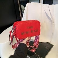 ราคา กระเป๋าไหล่แฟชั่นสี Simple Solid Gold แบบพิมพ์ลาย ขนาดใหญ่ สำหรับผู้หญิง (44025621432)