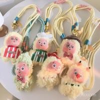 ราคา ผู้มีอิทธิพล น่ารักน่ารักจมูกสีแดงคนดาวตุ๊กตาใหญ่จี้ตุ๊กตาการ์ตูนกระเป๋าจี้ในแนวทแยงเชือกยาวสากล (54200534083)