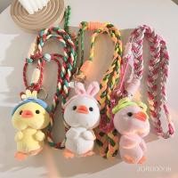 ราคา สไตล์น่ารัก อิน หมวกสีชมพูเป็ดสีขาวตุ๊กตาจี้เคสโทรศัพท์เชือกเส้นเล็กสายแนวทแยงประเภทข้ามโซ่ออกสากลหญิง (28792013885)