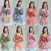 ราคา v shirt เสื้อคอวี ผ้าชีฟองอัดพลีท ลายดอกไม้ (43705981888)