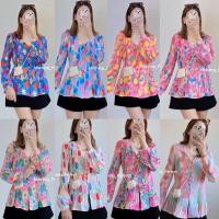 ราคา pleated shirt เสื้ออัดพลีท คอวี ผ้าชีฟองอัดพลีท ใส่สบาย ลายดอกไม้ กราฟิก (29934634615)