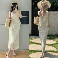 ราคา ชุดเช็ตผ้านิต เสื้อแขนกุดผูกโบว์ด้านหน้า กระโปรงทรงสอบ (43902141987)