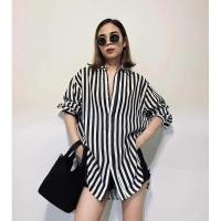 ราคา Striped Oversized Shirt เสื้อเชิ้ตผ้าลินินทรง oversize (27684407823)