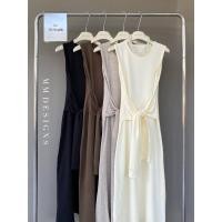 ราคา ชุดเดรสไหมพรมคอกลม งานแขนกุด เดรสทรงปล่อย (28568194455)