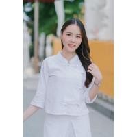 ราคา เสื้อผ้าฝ้ายด็อบบี้สีขาวนวล แต่งกระดุมจีน ชุดทำบุญ (29605516647)
