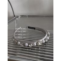 ราคา โรแมนติกสีเงิน ที่คาดผมไข่มุกขอบละเอียดประดับเพชร รูปแบบเกาหลี อุปกรณ์เสริมผม สินค้าเฉพาะ (26832292274)