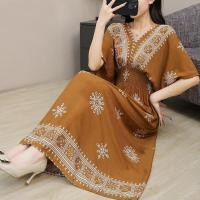 ราคา กระโปรงลายดอกไม้ใหม่ สไตล์ไทย V neck คอตตอนครีบ สไตล์วันพักผ่อนสำหรับผู้หญิง (53050695952)