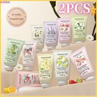 ราคา 2 ชิ้น YIMIAOSI ครีมทามือแบบพกพา กลิ่นผลไม้และดอกไม้ ครีมทามือกลิ่นคาโมมายล์ ผสมมอยส์เจอร์ไรเซอร์ คู่รัก metro1 (28080466083)