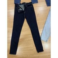 ราคา กางเกงยีนส์ uniqlo ของใหม่ สวยมาก (12504266924)