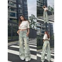 ราคา WSHOP WS 2401 JEANS กางเกงยีนส์เอวสูงขากระบอก ทรงคาโก้ สียีนส์อ่อนมีกระเป๋าด้านข้าง ผ้าหนา ทรงสวย (28385822708)