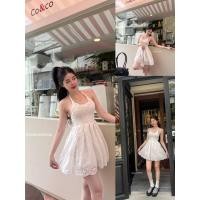 ราคา GOODLUCKSHOP GLS 19334 มินิเดรสผูกคอ ผ้าลูกไม้คอนตอนฉลุ ดีเทลสม็อคเข้ารูปช่วงหน้าอก ปล่อยชายกว้าง (24446782770)