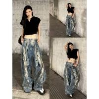 ราคา WSHOP WS 3373 2 JEANS กางเกงยีนส์เอวสูงขากระบอกใหญ่ทรงหลวมทรงบาเรลแต่ง ดีเทลด้านหน้าสกรีนลาย มีสอ (55650067476)