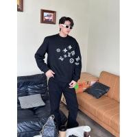 ราคา LOUIS VUITTON LV LOGO เสื้อสเวตเตอร์คอกลมพิมพ์ลายเคาน์เตอร์รายชื่อพร้อมกันเสื้อยืดแขนยาว 2025 ฤดูใบไม้ร่วงฤดูหนาวสไตล์ใหม่ผู้ชายผู้หญิงคู่สไตล์ WYFX (47701203895)