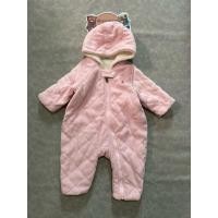 ราคา ชุดรอมเปอร์ บอดี้สูทเด็กขนหนานุ่มมีฮู้ดมือสอง สีชมพู Size 70 แบรนด์ Baby Gap ของแท้ สภาพ 90 (29980538487)