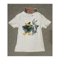 ราคา เสื้อยืดคอกลมแขนสั้นลาย Looney Tunes ของเด็กมือสอง สีขาว Size 140 แบรนด์ Uniqlo ของแท้ สภาพ 90 (46151133356)