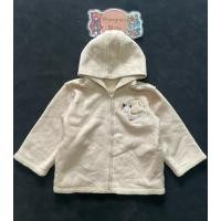 ราคา เสื้อแจ๊คเก็ต เสื้อโค้ทเด็กหนังชามัวร์มีฮู้ดมือสอง สีครีม Size 130 งานป้ายของแท้ สภาพ 90 (28927718545)