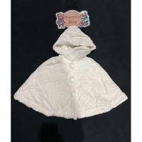 ราคา เสื้อคลุมกันหนาวของเด็ก ทรงปีกค้างคาวมีฮู้ดของเด็กมือสอง สีขาว Size 90 แบรนด์ sense of wonder ของแท้ สภาพ 90 (28676839589)