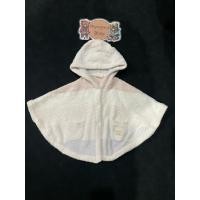 ราคา เสื้อคลุมไหมพรมกันหนาว ทรงปีกค้างคาวมีฮู้ด ของเด็กมือสอง สีขาวลายทาง Size 90 แบรนด์ Gelato Pique ของแท้ สภาพ 90 (27528318368)