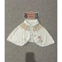 ราคา เสื้อคลุมไหมพรมกันหนาว ทรงปีกค้างคาว ของเด็กมือสอง สีขาว Size 70 สภาพ 90 (26322558525)