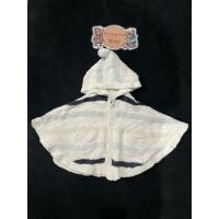 ราคา เสื้อคลุมไหมพรมกันหนาว ทรงปีกค้างคาวมีฮู้ด ของเด็กมือสอง สีขาวลายทาง Size 80 แบรนด์ Gelato Pique ของแท้ สภาพ 90 (25342146423)