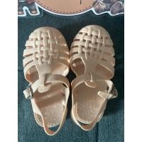 ราคา รองเท้าเด็กรัดส้น รองเท้าเด็กมือสอง งานป้ายของแท้ ความยาวเท้าด้านใน 16 5 ซม สภาพ 90 (42217452855)