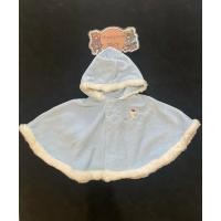 ราคา เสื้อคลุมกันหนาว ทรงปีกค้างคาว ผ้านุ่มมีฮู้ดของเด็กมือสอง สีฟ้า แบรนด์ Familiar ของแท้ สภาพ 90 (28026292089)