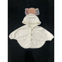 ราคา เสื้อคลุมกันหนาว ทรงปีกค้างคาวหนังชามัวร์ของเด็กมือสอง สีขาว Size 80 แบรนด์ Comme Ca ISM ของแท้ สภาพ 90 (29027912252)