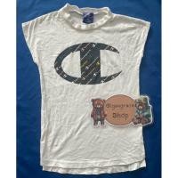 ราคา เสื้อยืดคอกลม แขนสั้น ของเด็กมือสอง สีขาว Size 90 แบรนด์ Champion ของแท้ สภาพ 90 (28256974293)